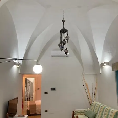 La Limesa, Antica Dimora Con Volte A Stella Tatil Evi Poggiardo